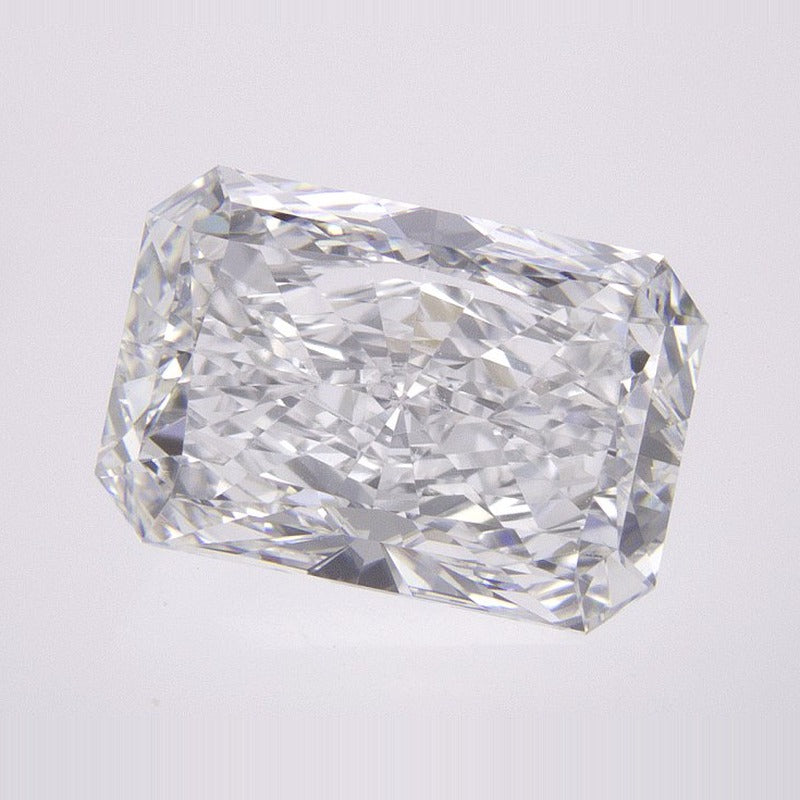 2.77 ct Lab-Grown Diamond – D VVS2 – Radiant Cut – IGI Certified — Sapphire Row · cut7
