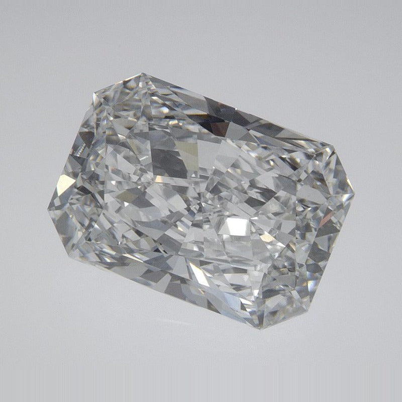 2.74 ct Lab-Grown Diamond – D VVS2 – Radiant Cut – IGI Certified — Sapphire Row · cut7