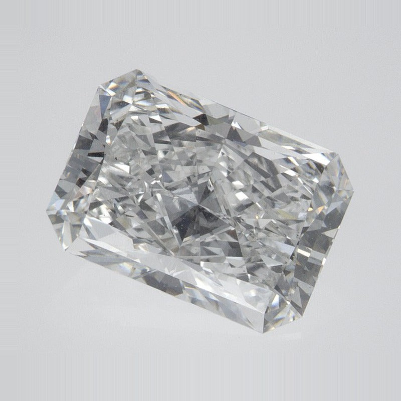 2.45 ct Lab-Grown Diamond – E VS2 – Radiant Cut – IGI Certified — Sapphire Row · cut7