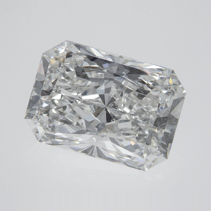 2.06 ct Lab-Grown Diamond – E VVS2 – Radiant Cut – IGI Certified — Sapphire Row · cut7