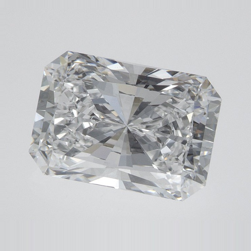 2.06 ct Lab-Grown Diamond – D VVS2 – Radiant Cut – GIA Certified — Sapphire Row · cut7