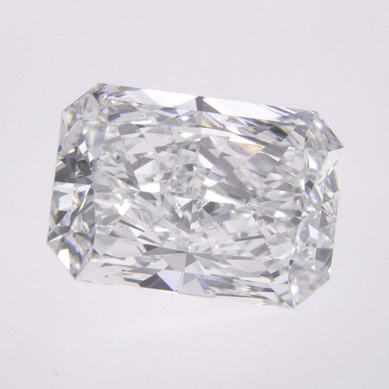 2.02 ct Lab-Grown Diamond – D VVS2 – Radiant Cut – IGI Certified — Sapphire Row · cut7