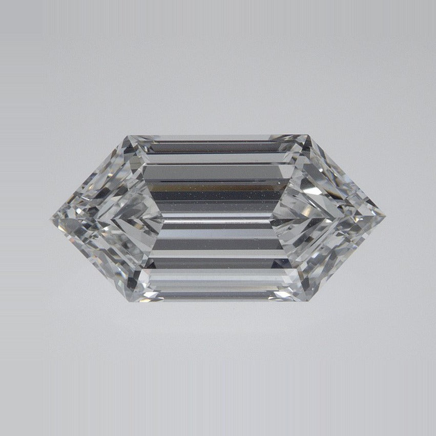 2.00 ct Lab-Grown Diamond – D VS1 – Elongated Hexagon Cut – Duchess Step-cut – GIA Certified — Sapphire Row · cut7