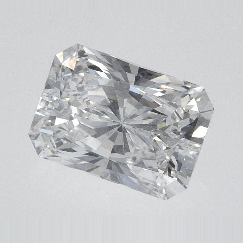 1.56 ct Lab-Grown Diamond – D VVS2 – Radiant Cut – IGI Certified — Sapphire Row · cut7