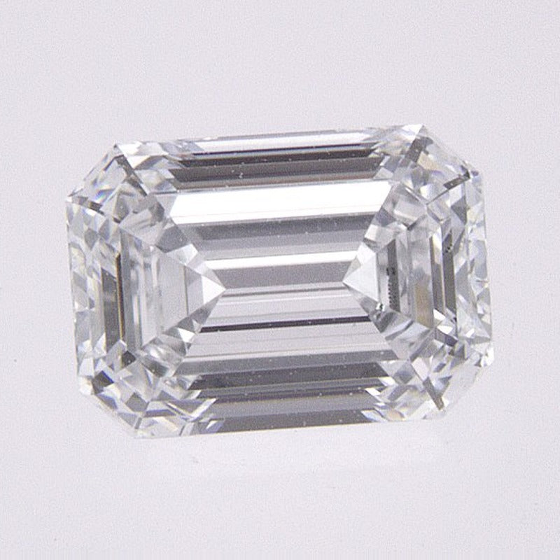 0.74 ct Lab-Grown Diamond – D VVS2 – Emerald Cut – IGI Certified — Sapphire Row · cut7
