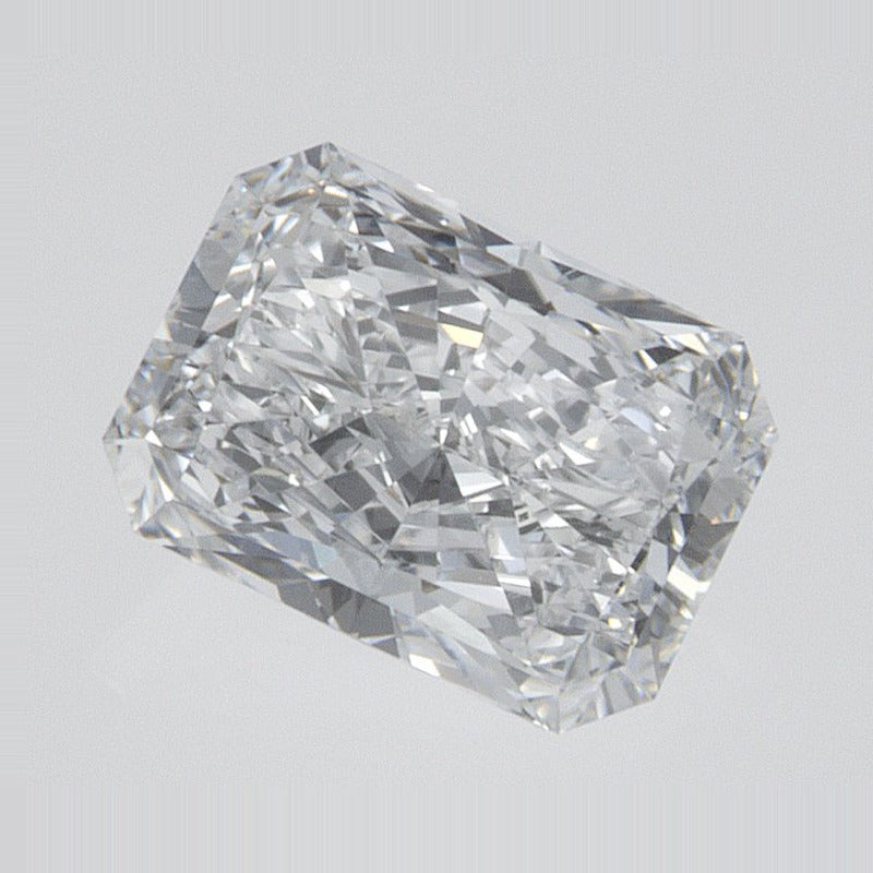 0.74 ct Lab-Grown Diamond – D VS1 – Radiant Cut – IGI Certified — Sapphire Row · cut7