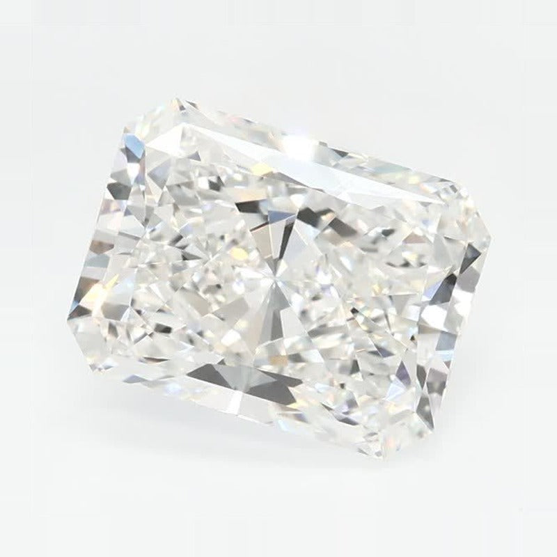 2.65 ct Lab-Grown Diamond – F VVS2 – Radiant Cut – GCAL Certified — Sapphire Row · cut7
