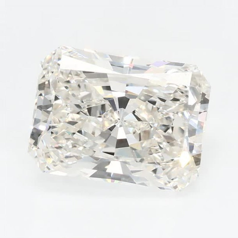 2.62 ct Lab-Grown Diamond – G VVS2 – Radiant Cut – GCAL Certified — Sapphire Row · cut7