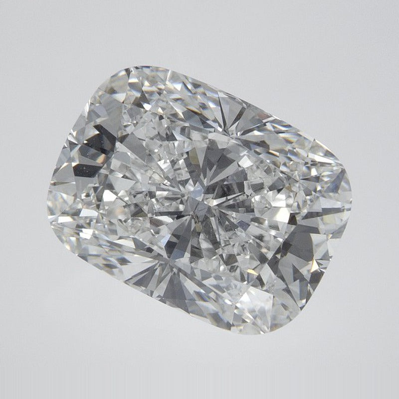 3.61 ct Lab-Grown Diamond – E VVS2 – Elongated Cushion Cut – IGI Certified — Sapphire Row · cut7