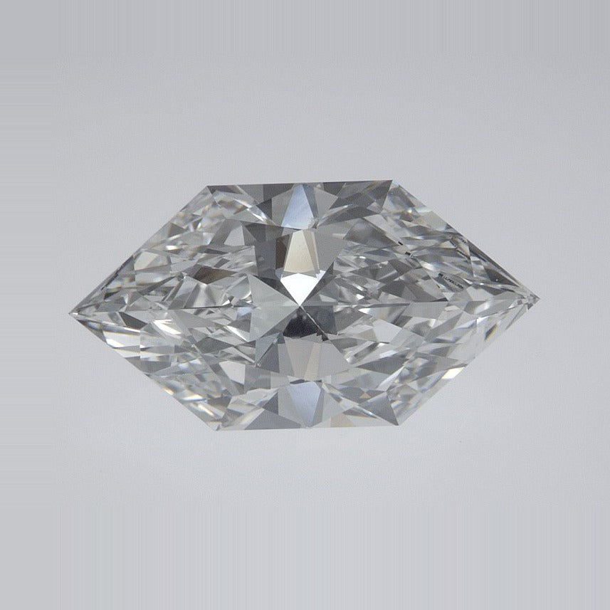 2.21 ct Lab-Grown Diamond – E VVS2 – Elongated Hexagon Cut – Duchess Faceted-cut – IGI Certified — Sapphire Row · cut7