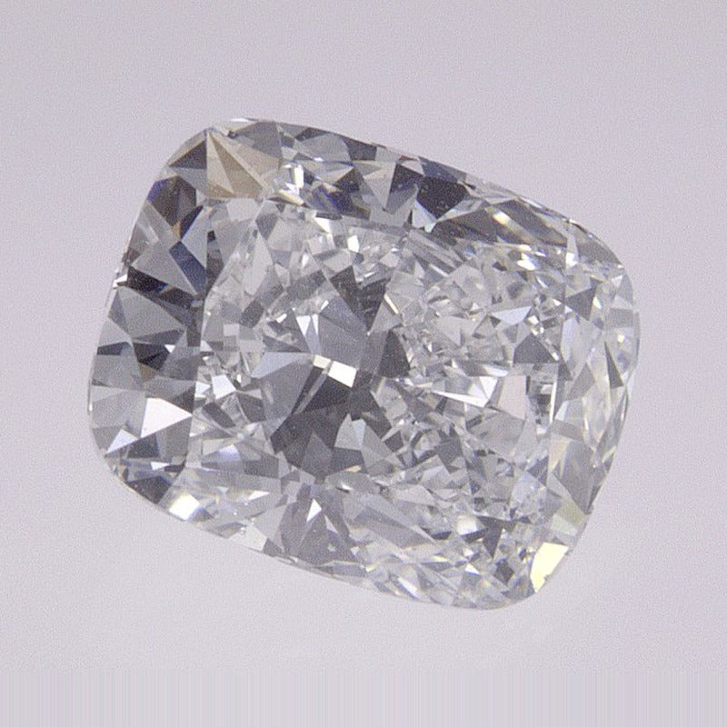 1.52 ct Lab-Grown Diamond – D VS2 – Elongated Cushion Cut – IGI Certified — Sapphire Row · cut7