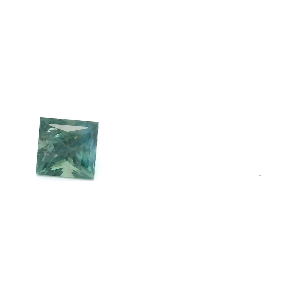 0.37 ct Natural Color-Change Alexandrite – Square Cut — Sapphire Row · cut7