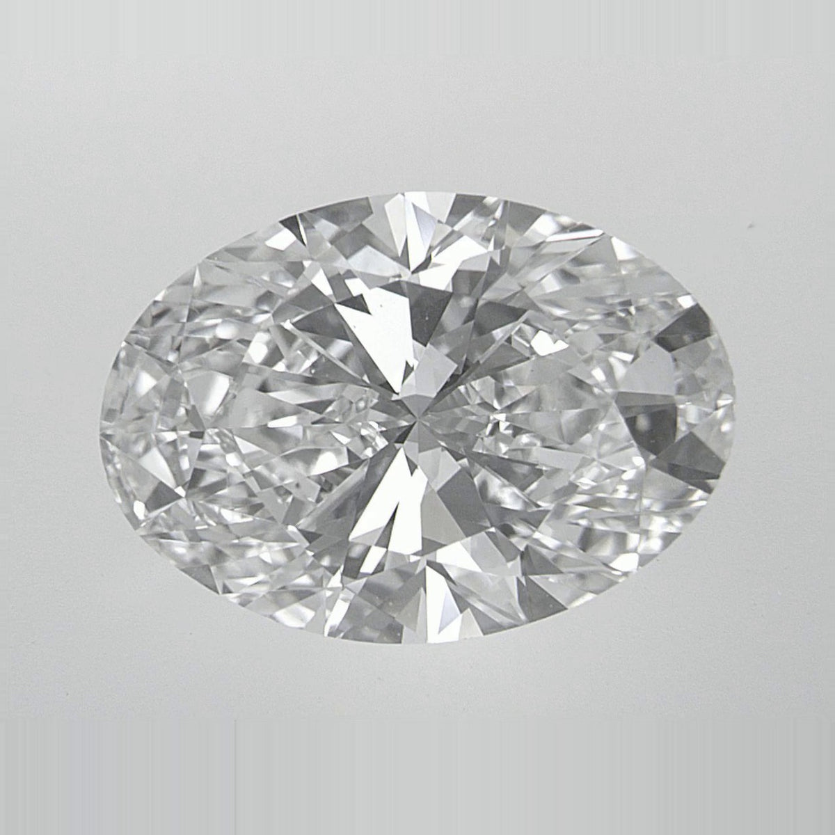 3.90 ct Lab-Grown Diamond – E VVS2 – Oval Cut – IGI Certified — Sapphire Row · cut7