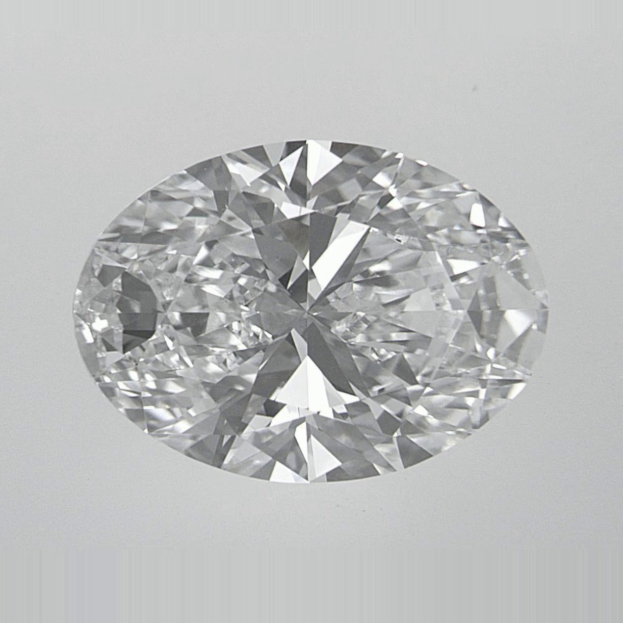 3.10 ct Lab-Grown Diamond – E VVS2 – Oval Cut – IGI Certified — Sapphire Row · cut7