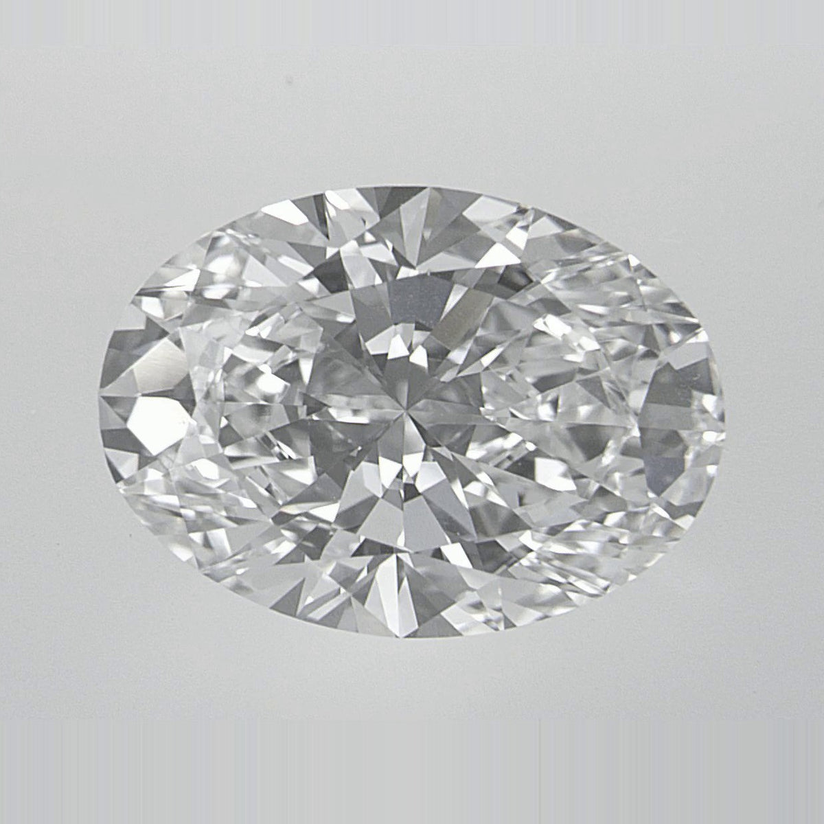 3.08 ct Lab-Grown Diamond – E VVS2 – Oval Cut – IGI Certified — Sapphire Row · cut7
