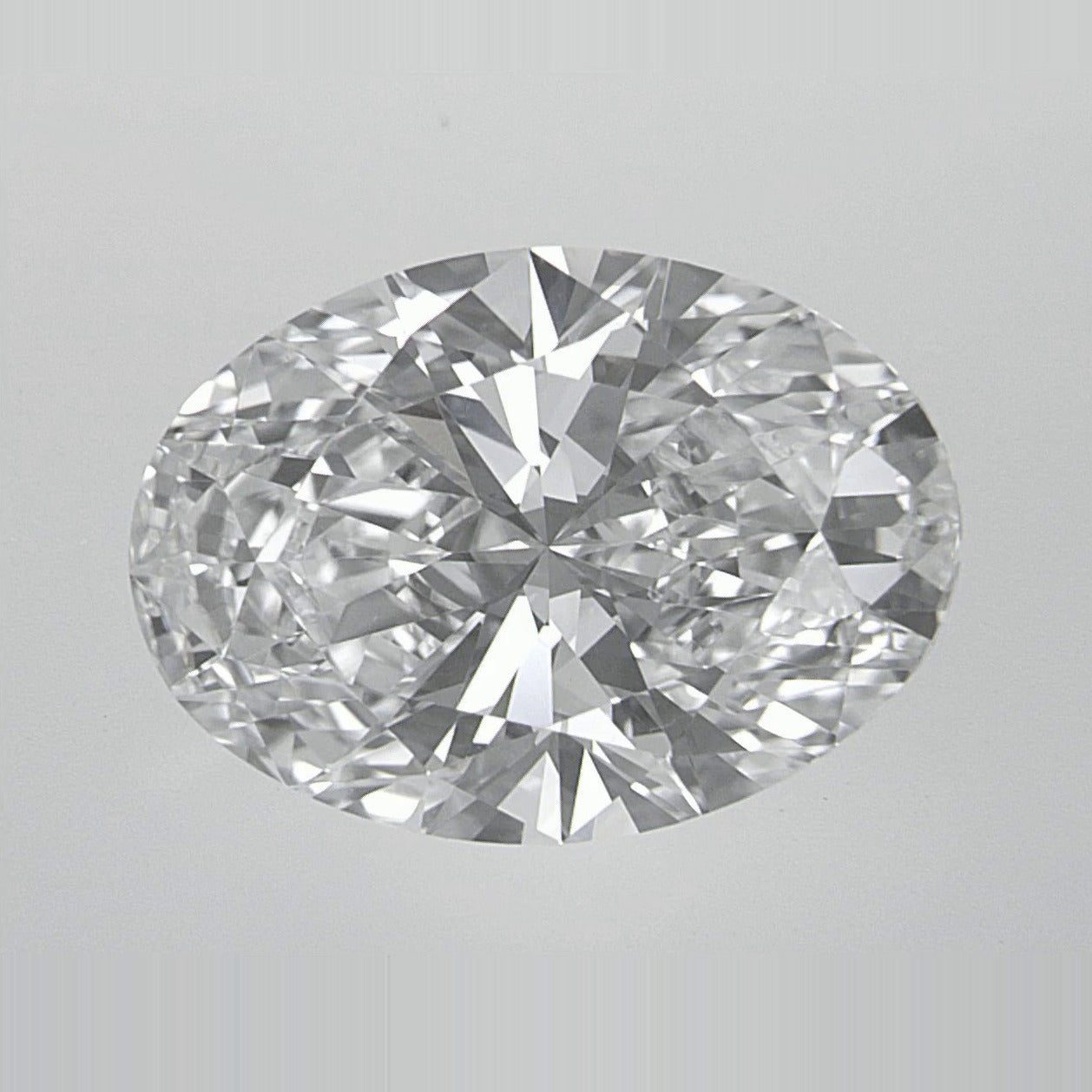 3.08 ct Lab-Grown Diamond – E VVS2 – Oval Cut – IGI Certified — Sapphire Row · cut7