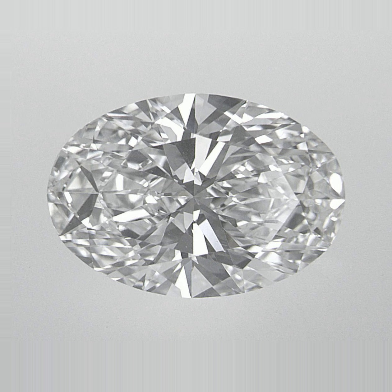 2.96 ct Lab-Grown Diamond – E VVS2 – Oval Cut – IGI Certified — Sapphire Row · cut7