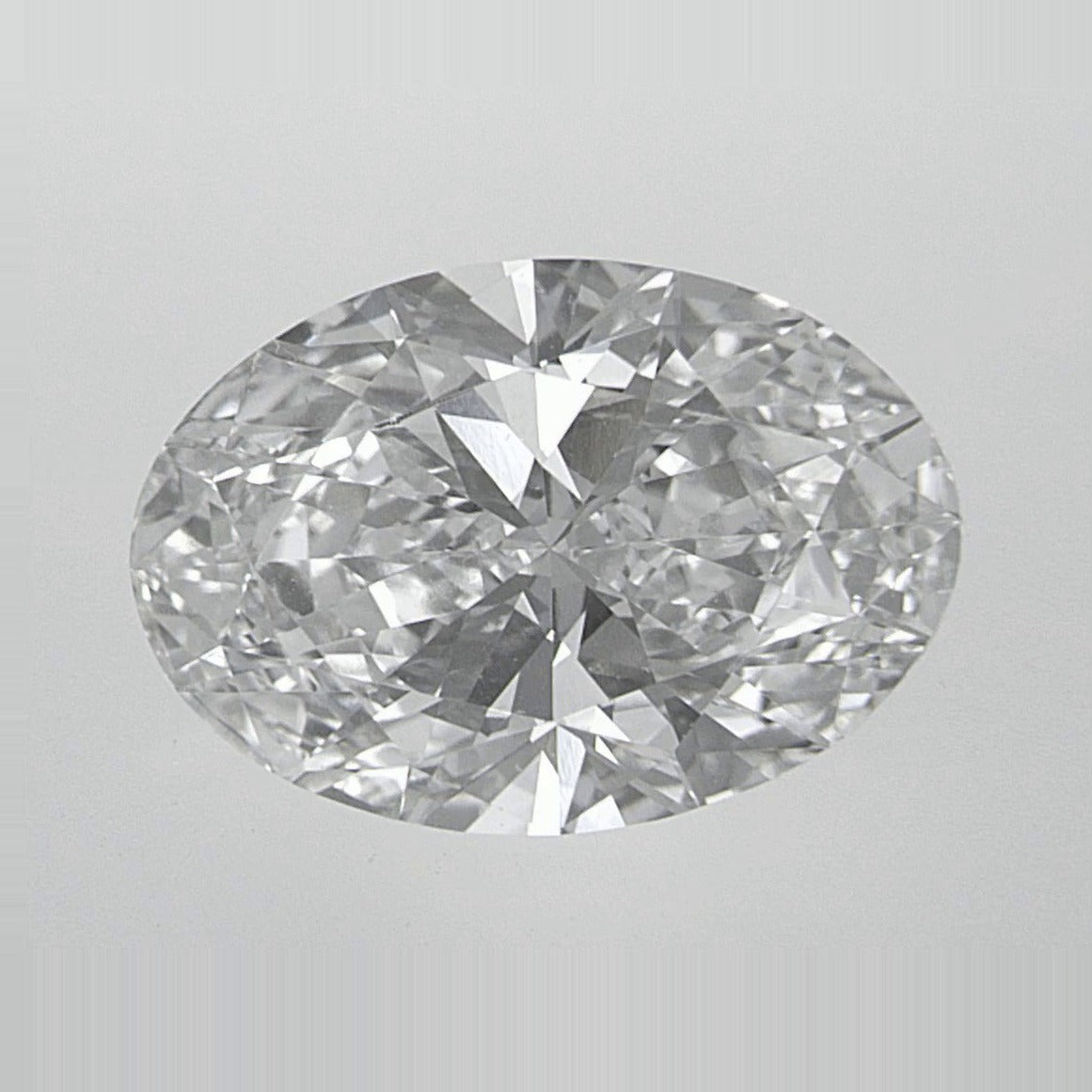 2.20 ct Lab-Grown Diamond – E VVS2 – Oval Cut – IGI Certified — Sapphire Row · cut7