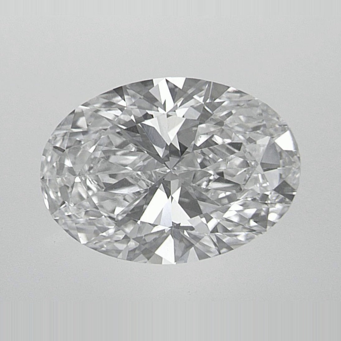 2.08 ct Lab-Grown Diamond – D VS1 – Oval Cut – IGI Certified — Sapphire Row · cut7