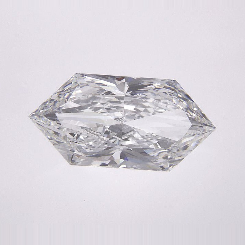 3.05 ct Lab-Grown Diamond – E VVS2 – Elongated Hexagon Cut – Duchess Faceted-cut – IGI Certified — Sapphire Row · cut7