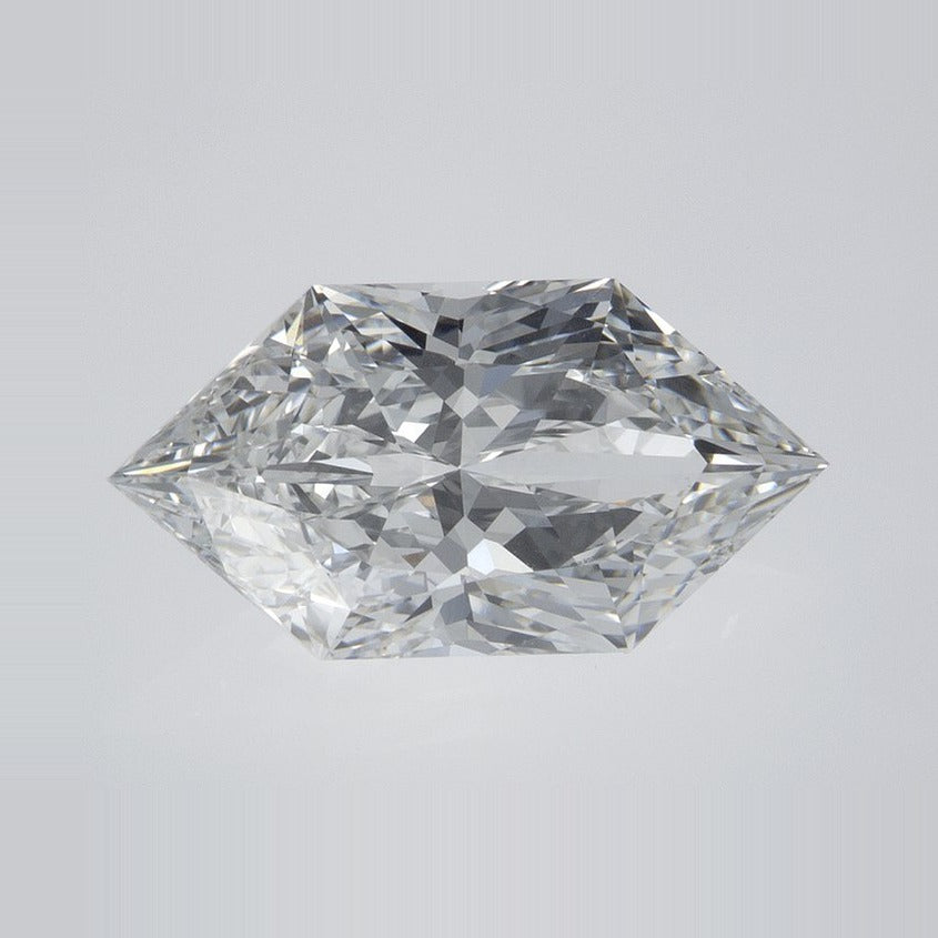 3.04 ct Lab-Grown Diamond – E VVS2 – Elongated Hexagon Cut – Duchess Faceted-cut – IGI Certified — Sapphire Row · cut7
