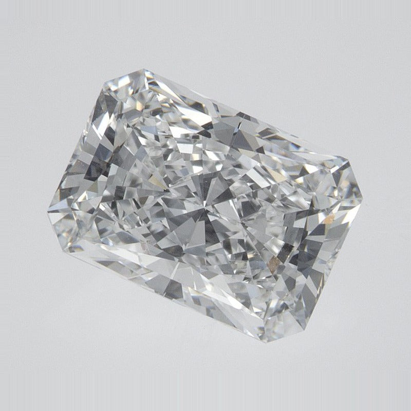 2.01 ct Lab-Grown Diamond – E VVS2 – Radiant Cut – GIA Certified — Sapphire Row · cut7