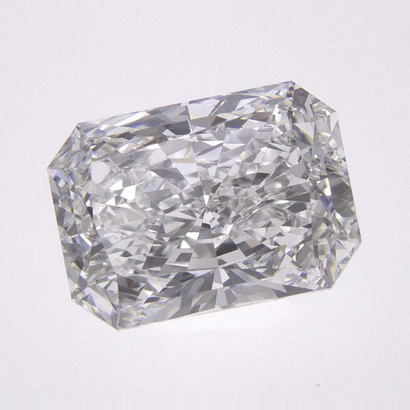 2.04 ct Lab-Grown Diamond – E VVS2 – Radiant Cut – IGI Certified — Sapphire Row · cut7