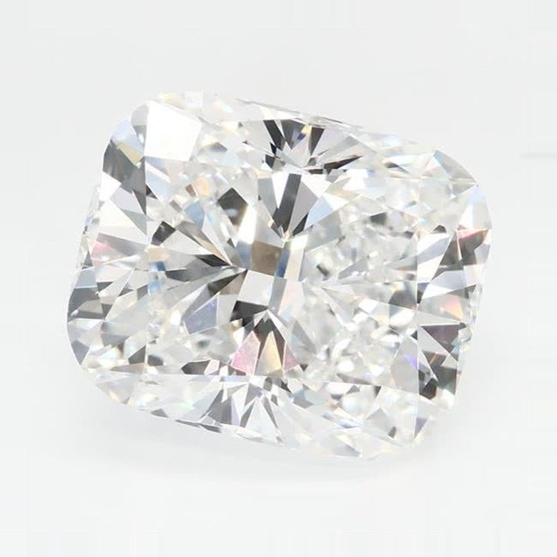 4.39 ct Lab-Grown Diamond – E VVS2 – Elongated Cushion Cut – GCAL Certified — Sapphire Row · cut7