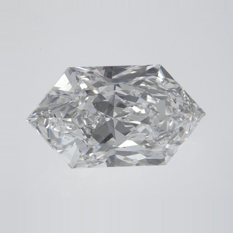 3.84 ct Lab-Grown Diamond – E VS2 – Elongated Hexagon Duchess Faceted-cut – IGI Certified — Sapphire Row · cut7
