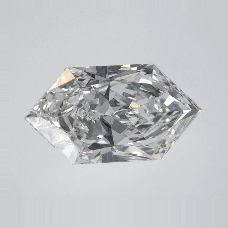 3.53 ct Lab-Grown Diamond – D VS1 – Elongated Hexagon Duchess Faceted-cut – IGI Certified — Sapphire Row · cut7