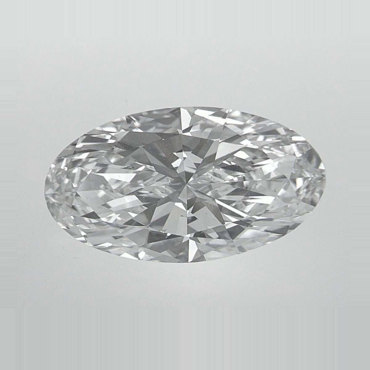 3.53 ct Lab-Grown Diamond – E VS1 – Elongated Oval Cut – IGI Certified — Sapphire Row · cut7