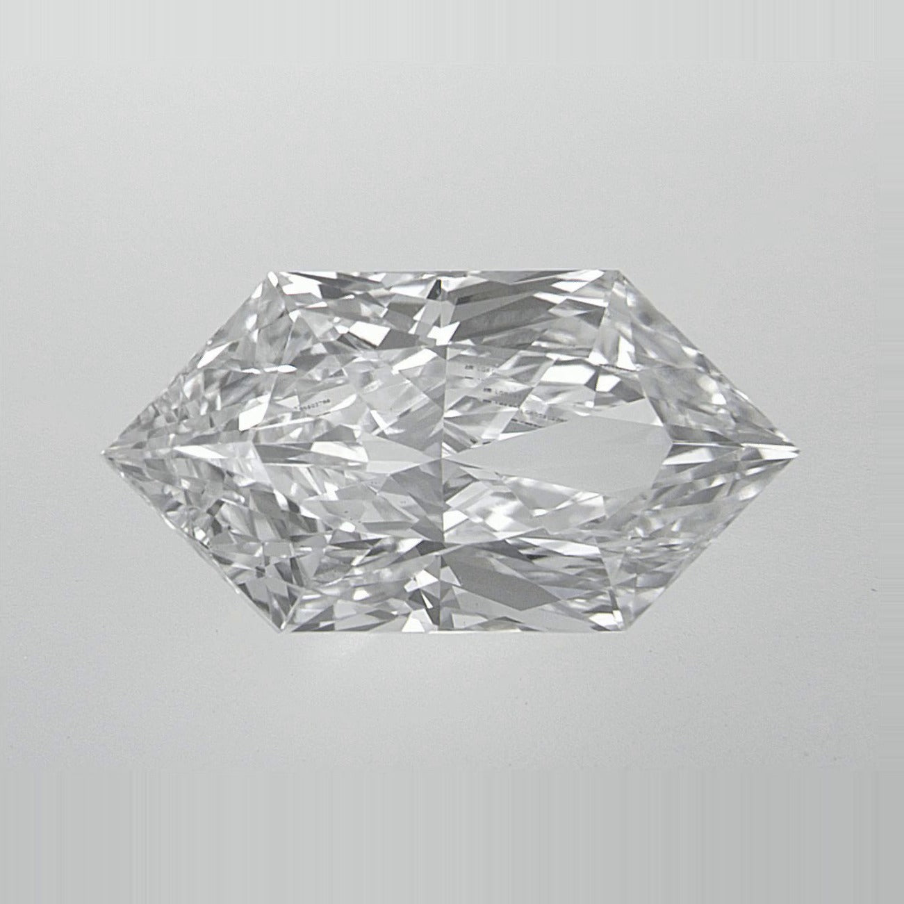 3.03 ct Lab-Grown Diamond – D VS1 – Elongated Hexagon Duchess Faceted-cut – IGI Certified — Sapphire Row · cut7
