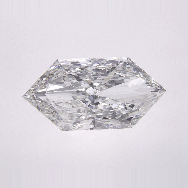 3.02 ct Lab-Grown Diamond – F VVS2 – Elongated Hexagon Duchess Faceted-cut – IGI Certified — Sapphire Row · cut7