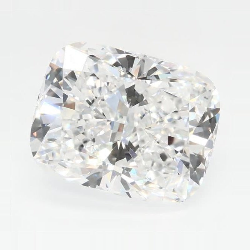 2.64 ct Lab-Grown Diamond – D VVS2 – Elongated Cushion Cut – GCAL Certified — Sapphire Row · cut7