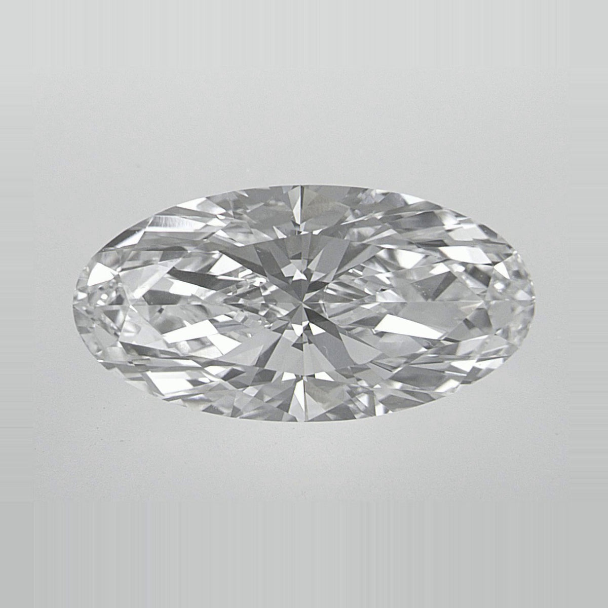 2.59 ct Lab-Grown Diamond – D VVS1 – Elongated Oval Cut – IGI Certified — Sapphire Row · cut7