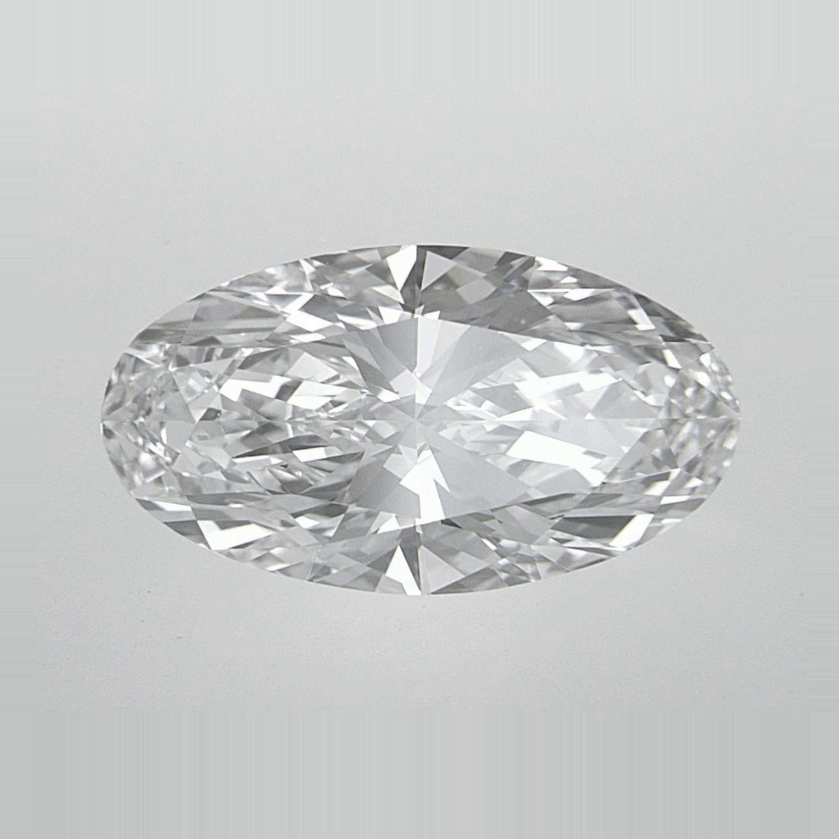 2.57 ct Lab-Grown Diamond – D VVS1 – Elongated Oval Cut – IGI Certified — Sapphire Row · cut7