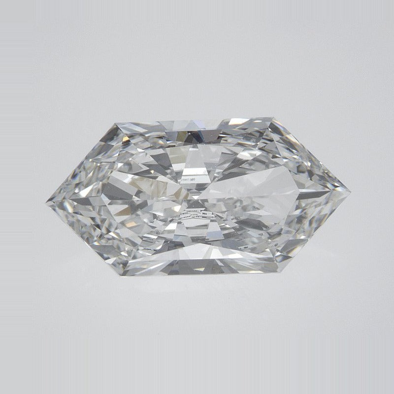 2.06 ct Lab-Grown Diamond – E VVS2 – Elongated Hexagon Duchess Faceted-cut – IGI Certified — Sapphire Row · cut7