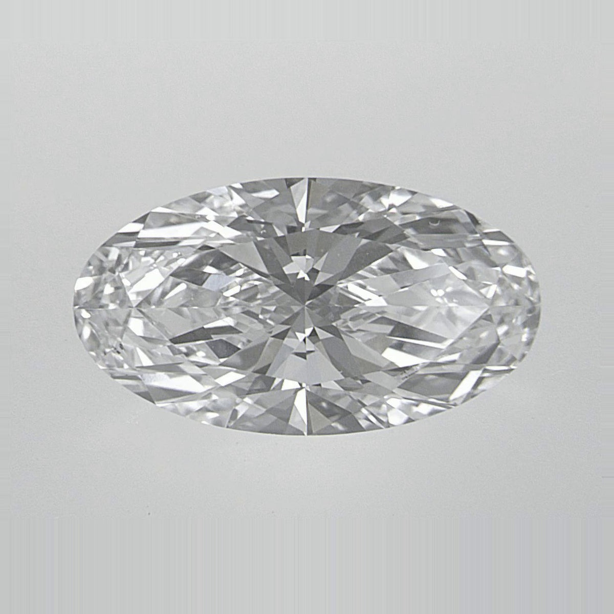 1.85 ct Lab-Grown Diamond – D VS1 – Elongated Oval Cut – IGI Certified — Sapphire Row · cut7