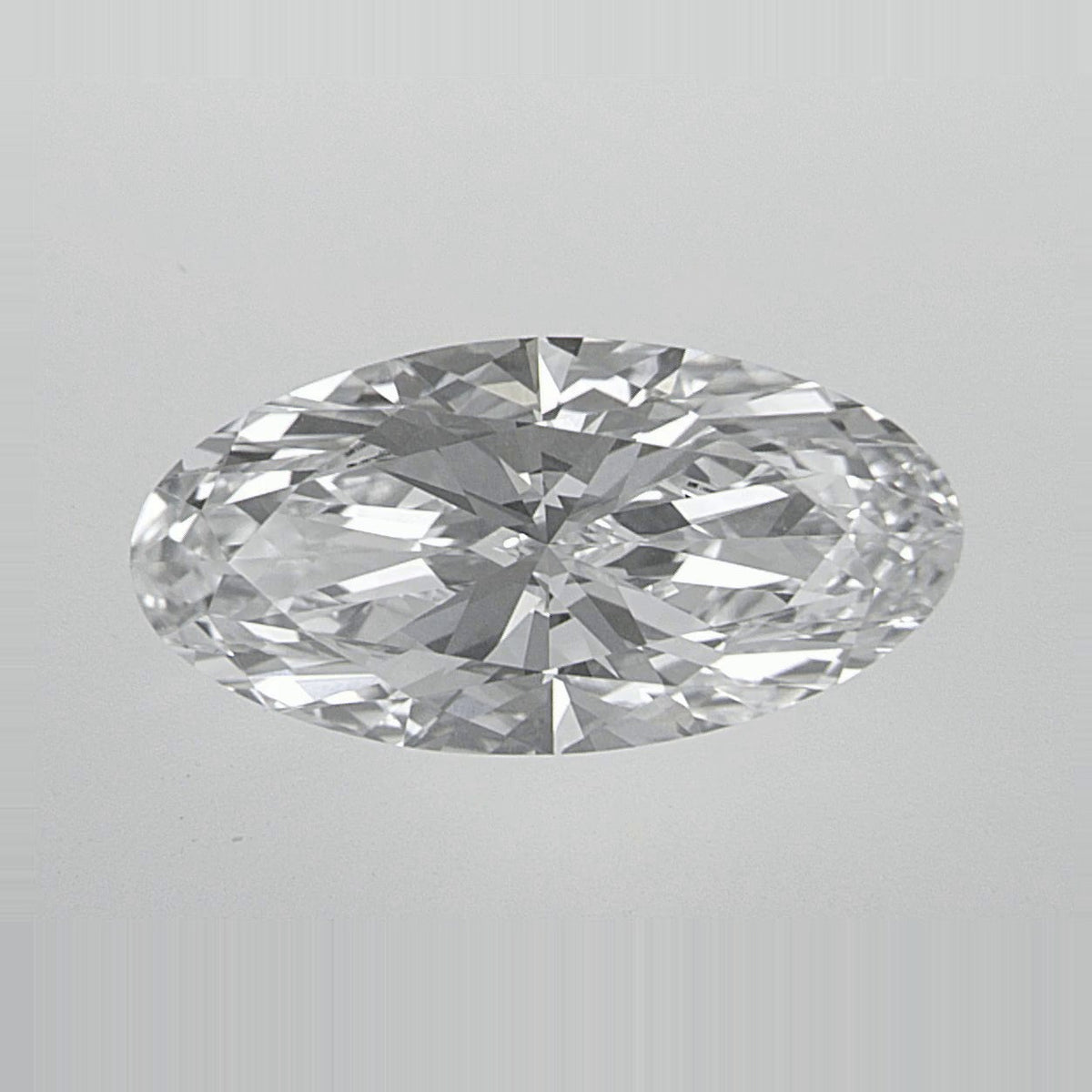1.59 ct Lab-Grown Diamond – D VVS2 – Elongated Oval Cut – IGI Certified — Sapphire Row · cut7