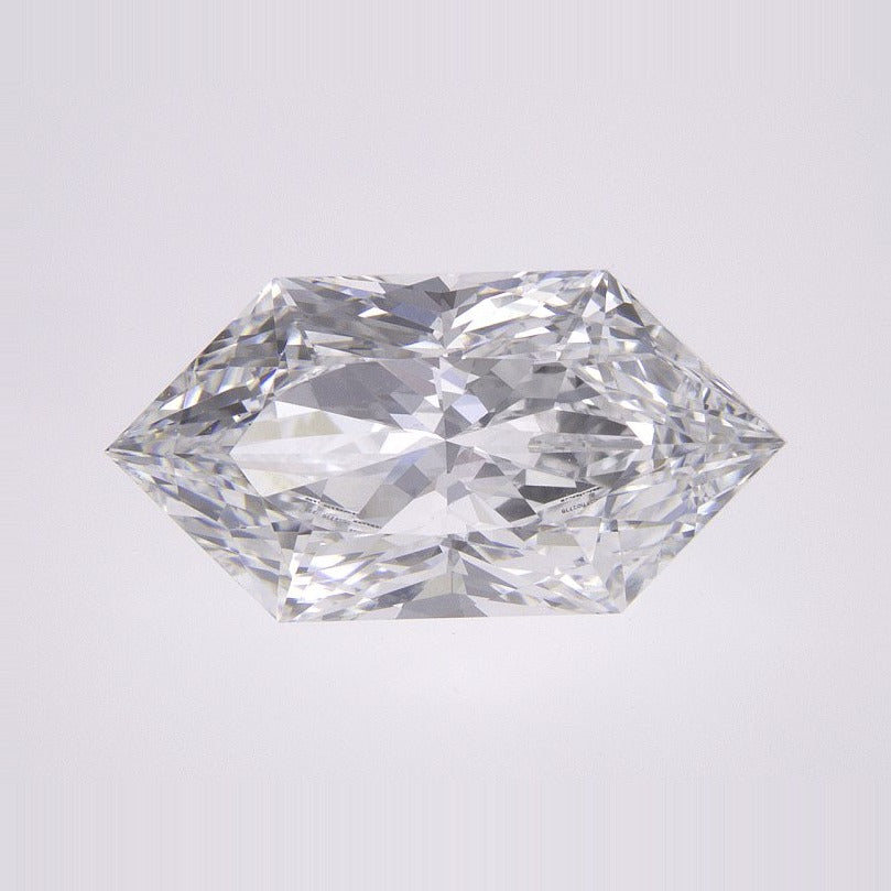 3.07 ct Lab-Grown Diamond – D VVS2 – Elongated Hexagon Duchess Faceted-cut – IGI Certified — Sapphire Row · cut7