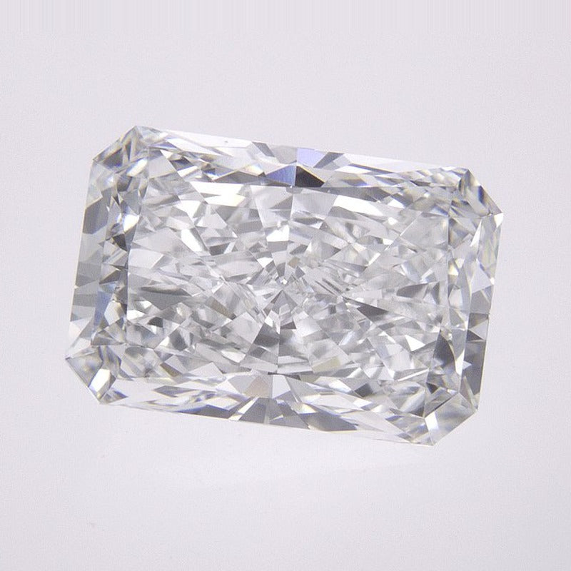 3.07 ct Lab-Grown Diamond – E VVS2 – Radiant Cut – IGI Certified — Sapphire Row · cut7