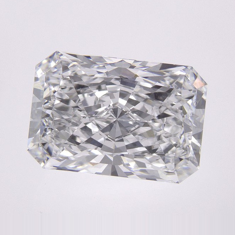 3.05 ct Lab-Grown Diamond – E VVS2 – Radiant Cut – IGI Certified — Sapphire Row · cut7