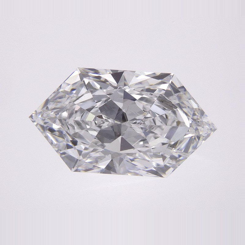 2.52 ct Lab-Grown Diamond – D VVS2 – Elongated Hexagon Duchess Faceted-cut – IGI Certified — Sapphire Row · cut7