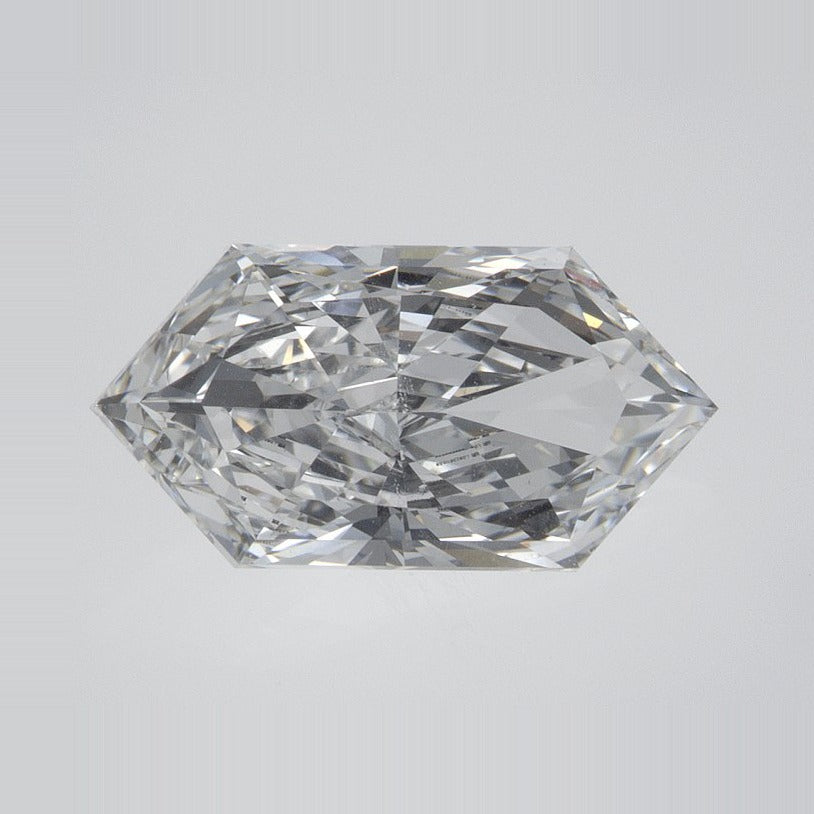 2.15 ct Lab-Grown Diamond – D VVS2 – Elongated Hexagon Duchess Faceted-cut – IGI Certified — Sapphire Row · cut7