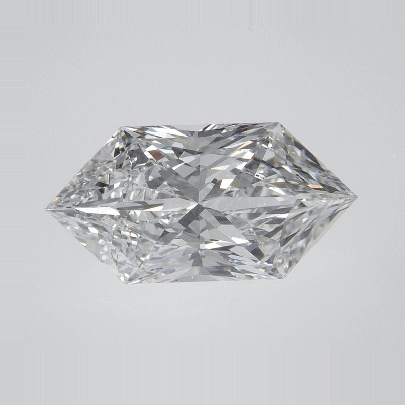2.09 ct Lab-Grown Diamond – D VVS2 – Elongated Hexagon Duchess Faceted-cut – IGI Certified — Sapphire Row · cut7