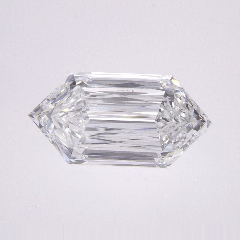 2.05 ct Lab-Grown Diamond – D VS1 – Elongated Hexagon Duchess Step-cut – IGI Certified — Sapphire Row · cut7