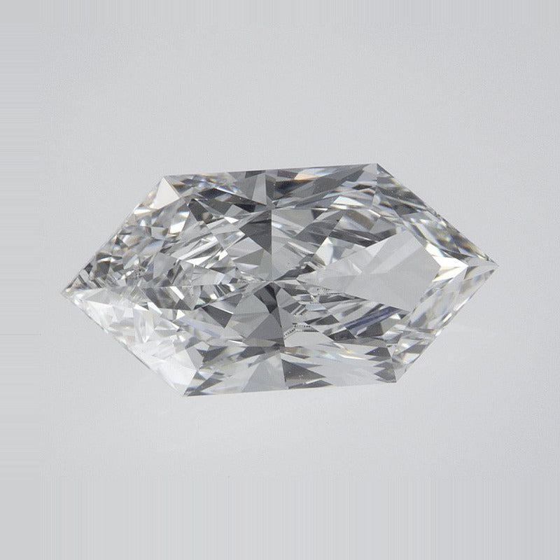 2.03 ct Lab-Grown Diamond – D VVS2 – Elongated Hexagon Duchess Faceted-cut – IGI Certified — Sapphire Row · cut7