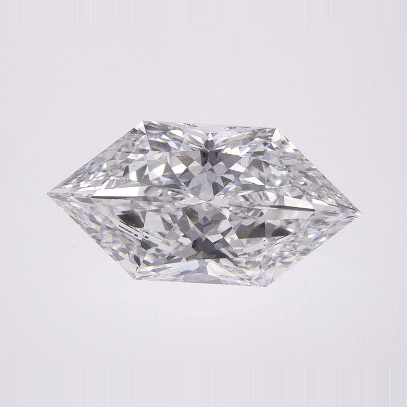 1.53 ct Lab-Grown Diamond – D VS1 – Elongated Hexagon Duchess Faceted-cut – IGI Certified — Sapphire Row · cut7