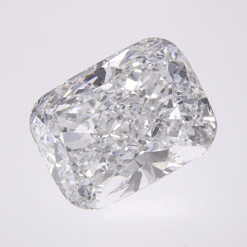 2.72 ct Lab-Grown Diamond – E VVS2 – Elongated Cushion Cut – IGI Certified — Sapphire Row · cut7