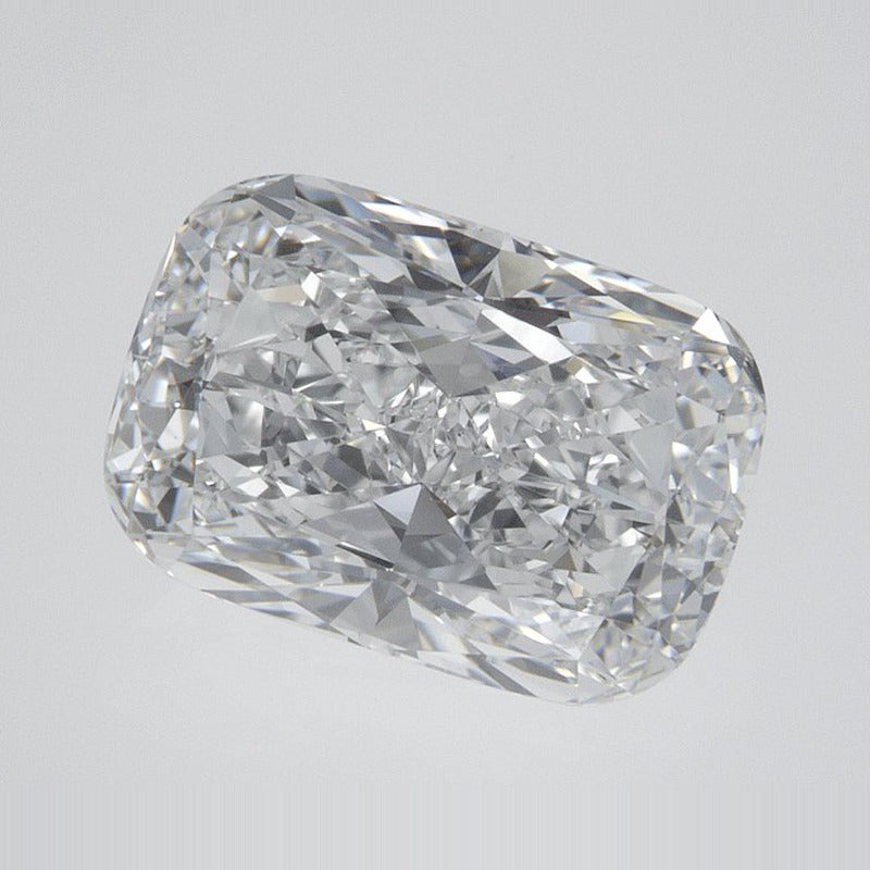 2.51 ct Lab-Grown Diamond – D IF – Elongated Cushion Cut – GIA Certified — Sapphire Row · cut7